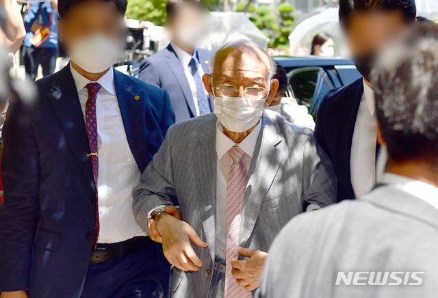 9일 항소심 출석 모습