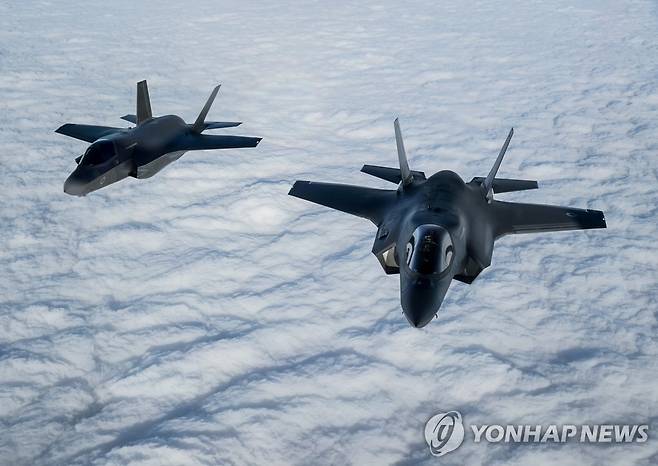 미국이 동맹국들과 절친한 우방에만 판매하고 있는 F-35 전투기[로이터=연합뉴스 자료사진]