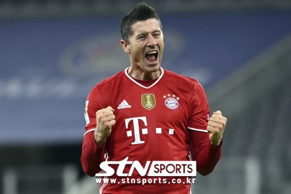 바이에른 뮌헨 공격수 로베르트 레반도프스키. 사진｜뉴시스/AP