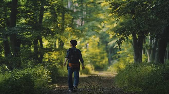 여기어때 '도망가자' 캠페인 영상 캡쳐