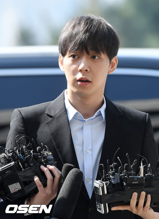 Singer-turned-actor Park Yoochun, 36, reportedly violated his domestic agency and contract and had double contract with Japan agency.Park Yoochun, who was once again in conflict with Manager (now the head of his agency), who reached out to help him recover his entertainment activities, which even declared his retirement after taking methamphetamine.Through a series of events, I can not help but doubt his natural character and qualities.Park Yoochun is not even a double contract, so it is the claim of the current agency Lee CL that the current agency has inflated to the day that it will not commit.According to LaCL, Park Yoochun made an attempt to terminate the exclusive Contract by telling Japanese officials that the CEO (with the reCL) embezzled.According to Lee CL, Park Yoochun used the company corporation card as his entertainment and personal living expenses, and handed over the corporate card to his housemate to buy a luxury bag.The current representative of the agency was responsible for the debt of Park Yoochun over 2 billion won, from the cost of entertainment business to the cost of 100 million won, but Park Yoochun gave betrayal and loss to the representative of the agency.Some fans and overseas fans in Korea are showing unchanging love for Park Yoochun.Whatever he did, he has unwavering trust. If the current representative of the agency is fact, Park Yoochun believed in their fanship and used the people around him.Discriminatory rhetoric that ignores and disparages colleagues who have been guarded to help themselves with difficulties in entertainment activities leaves his talent as a star who has enjoyed popular popularity for a long time and doubts his natural personality itself.Park Yoochun appeared on Channel As I heard it through a rumor in May last year and shed tears of penance, saying, I dont think there is any reason to ask (forgive me) to live hard and sincere.Was his tearful confession sincere or emotional?It is noteworthy how Park Yoochun will take a position on the revelation of the current agency representative.DB