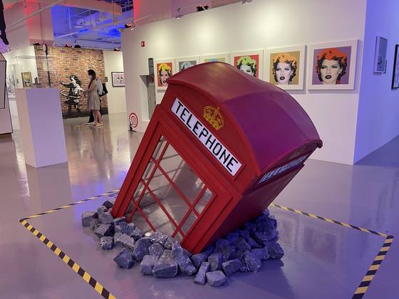 서울에서 열리고 있는 '아트 오브 뱅크시' 전시장. [사진 이은주]