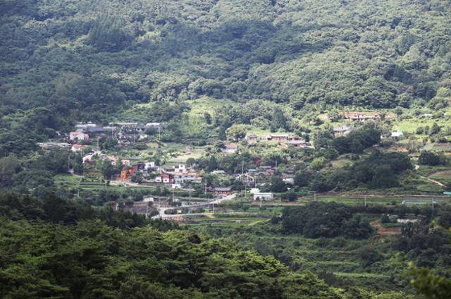 수만리생태숲공원에서 바라본 수만리마을 풍경. ⓒ박준규