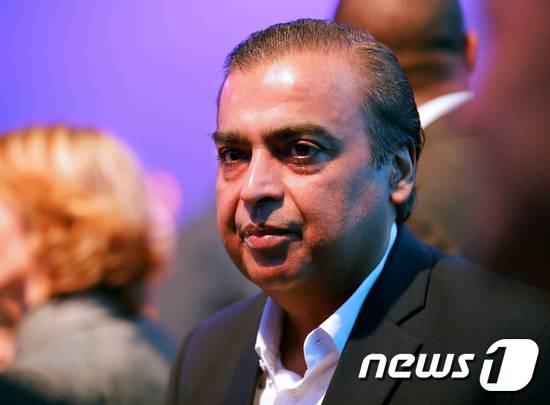 무케시 암바니 인도 릴라이언스 그룹 회장. © 로이터=뉴스1