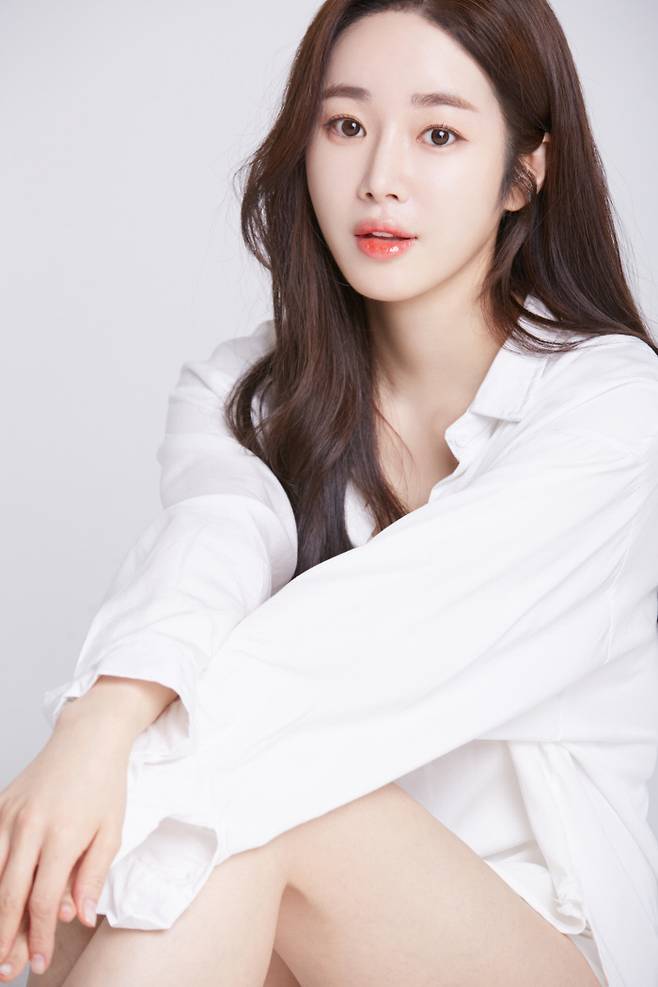 배우 송승하. 스케치이앤엠 제공.