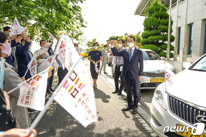 목포시가 택시와 함께 목포문학박람회 붐업조성에 나섰다./뉴스1