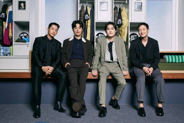 지난달 25일 배우 정해인, 구교환, 김성균, 손석구가 넷플릭스 한국드라마 'D.P.' 온라인 제작발표회를 하고 있다. 넷플릭스 제공