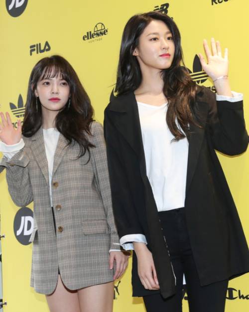 그룹 AOA 출신 지민, 설현(오른쪽/사진=뉴스1