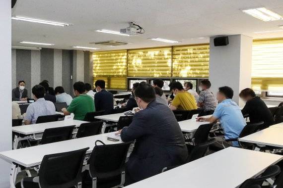 지난 9일 서울 시내의 한 회의실에서 열린 금융위원회 '핀테크 플랫폼 금소법상 금융상품 판매 관련 간담회'가 열리고 있다. 뉴스1