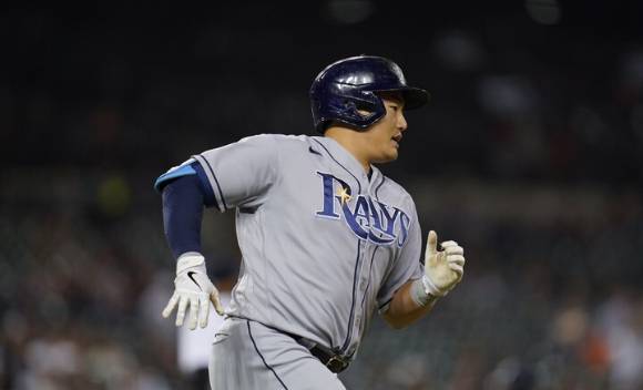 지난 9일(이하 한국시간) 부상자 명단(IL)에서 나와 현역 선수 명단에 돌아온 최지만은 12일 디트로이트와 원정 경기에 선발 출전했으나 5타수 무안타에 그쳤다. 그는 복귀 후 이날까지 11타수 1안타로 좀처럼 타격감을 되찾지 못하고 있다. [사진=뉴시스]