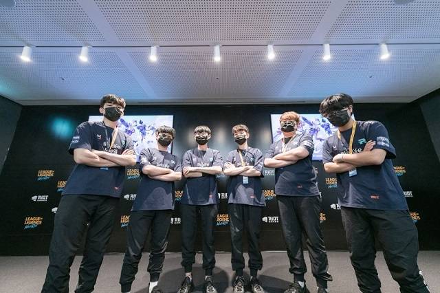 압도적인 실력으로 WCK 준결승 진출에 성공한 롤스터 Y /라이엇게임즈 제공