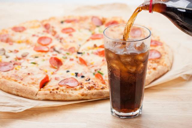 국내 초등학생의 가당 음료 섭취량이 급격히 증가했다는 연구 결과가 나왔다./사진=클립아트코리아