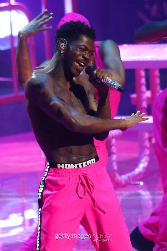 NEW YORK, NEW YORK - SEPTEMBER 12: Lil Nas X performs onstage during the 2021 MTV Video Music Awards at Barclays Center on September 12, 2021 in the Brooklyn borough of New York City. (Photo by Bennett Raglin/Getty Images)