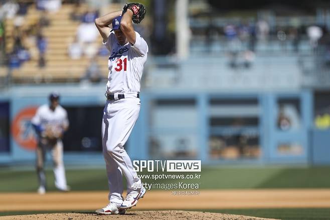 ▲ 13일(한국시간) 에릭 호스머를 상대로 3000탈삼진을 기록하는 공을 던지고 있는 맥스 슈어저.
