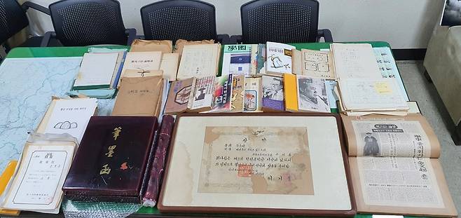 고(故) 구석봉 시인이 남긴 문학자료 [영동군 제공. 재판매 및 DB 금지]