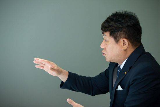 김윤식 신협중앙회 회장이 25일 아시아경제와 인터뷰를 진행하고 있다. 사진=강진형 기자