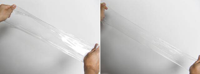 개량형 PE랩(왼쪽 사진)과 PVC랩(오른쪽)을 늘려봤다. 여전히 PVC랩이 접착력과 신축성이 좋았지만, PE랩도 사용에 큰 불편함이 없을 만큼 제 기능을 했다. 한지은 인턴기자