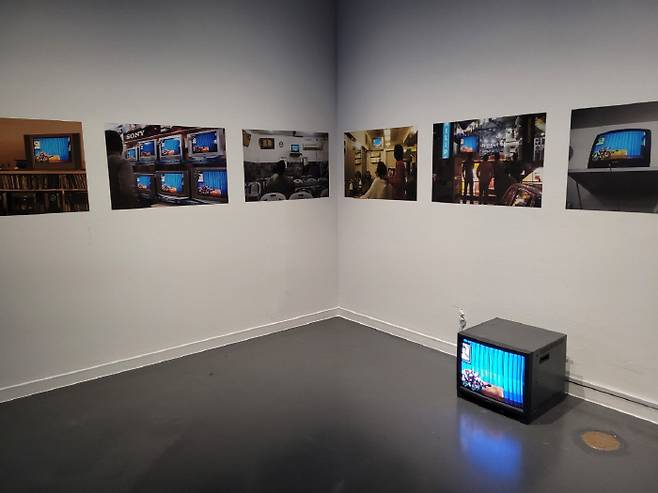 파키스탄 작가 바니 아비디 작품 '연설'.