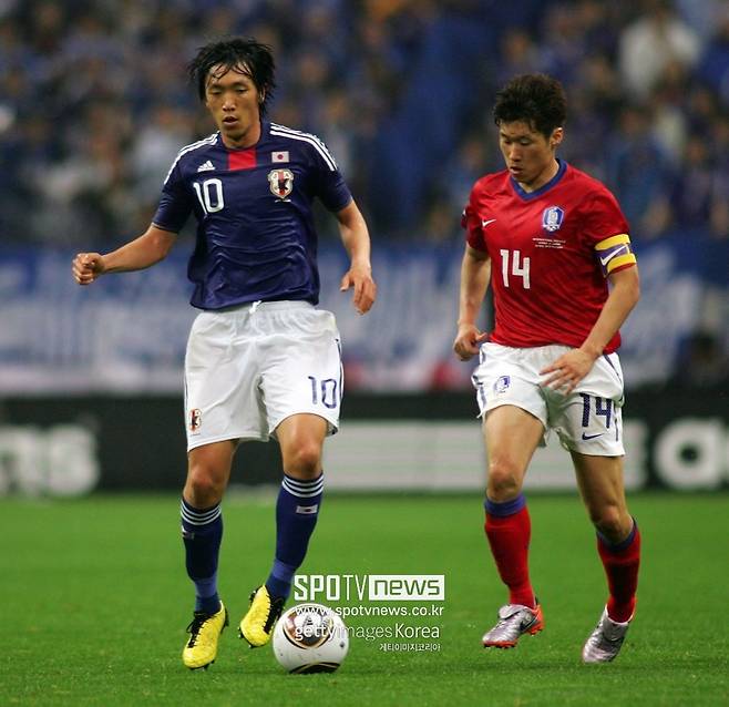 ▲ 나카무라 슌스케와 박지성(왼쪽부터)