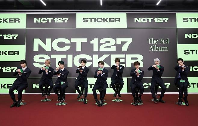 NCT 127.   SM엔터테인먼트.