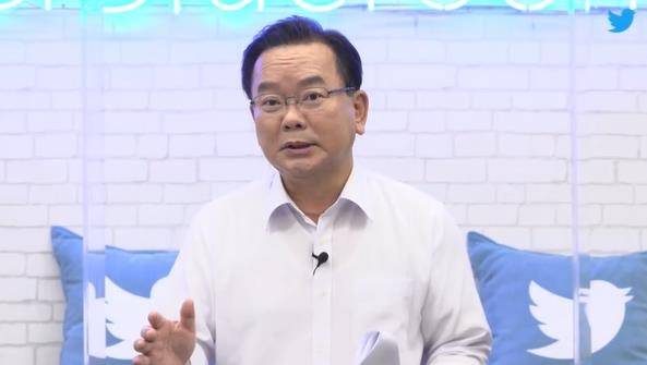 트위터블루룸라이브 출연한 김부겸 국무총리 [트위터 캡쳐. DB 및 재판매 금지]