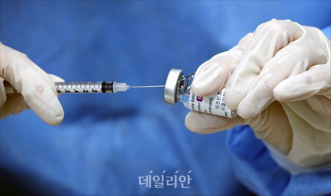 서울 고려대구로병원에서 해동 후 접종 권고 기한이 지난 코로나 백신이 140명에게 접종된 것으로 4일 전해졌다. ⓒ데일리안 홍금표 기자