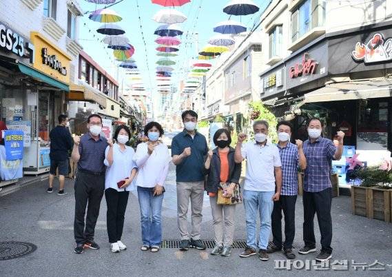 김상호 하남시장 17일 석바대 시장 방문. 사진제공=하남시