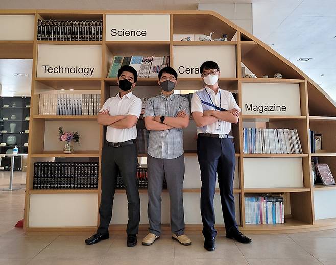 왼쪽부터 정창규 교수, 박귀일 교수, 조성범 박사 *재판매 및 DB 금지