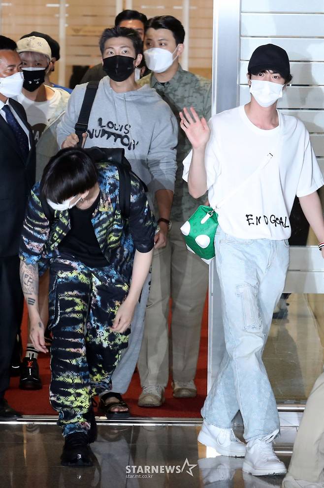 인사하는 BTS [★포토]