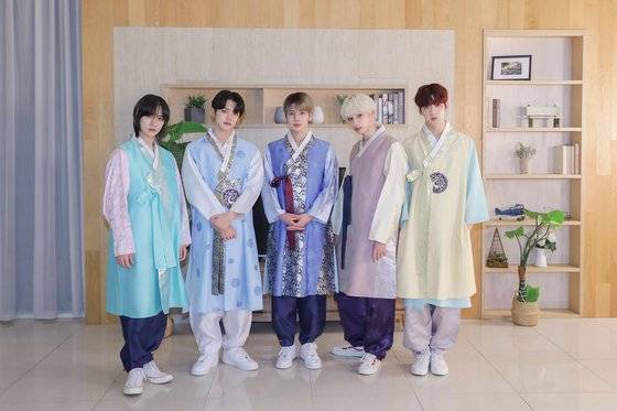 투모로우바이투게더