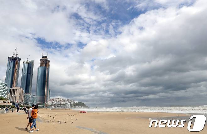 부산 해운대해수욕장.2018.10.6/뉴스1 © News1 권현진 기자