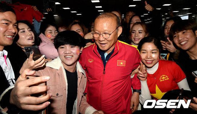 [OSEN=김해공항, 최규한 기자]