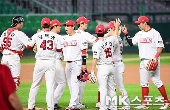 SSG랜더스가 키움 히어로즈를 잡고 2연패에서 탈출했다. 사진=김영구 기자