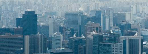 부동산 전문 리서치 업체 리얼투데이에 따르면 한국부동산원 청약홈 자료를 분석한 결과 올해 전국에서 분양한 오피스텔 청약 경쟁률(청약 접수일 기준)은 12.22대 1로 나타났다. /사진=뉴스1