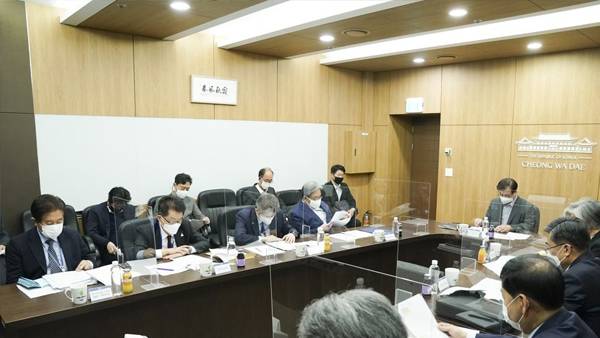 NSC 상임위 주재하는 서훈 안보실장 [청와대 제공]