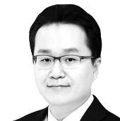 정준혁 서울대 법학전문대학원 교수