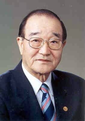 클래리베이트, 노벨상 예측 공개…고려대 이호왕 명예교수 포함 (서울=연합뉴스) 23일 정보분석 기업 클래리베이트 애널리틱스가 공개한 노벨상 수상 예측 후보 명단에 고려대학교 이호왕 명예교수가 한국인으로는 유일하게 포함됐다. 이 명예교수는 미국 뉴멕시코대학 칼 존슨 명예 객원교수와 함께 한타바이러스 분리 및 동정, 신증후군출혈열(HFRS) 연구에 기여해 노벨생리의학상 수상 예측 후보로 선정됐다. 2021.9.23 [연합뉴스 자료사진] photo@yna.co.kr