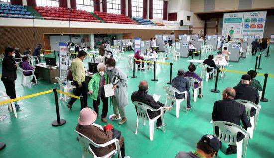 백신접종센터(산청군실내체육관) [이미지출처=산청군]