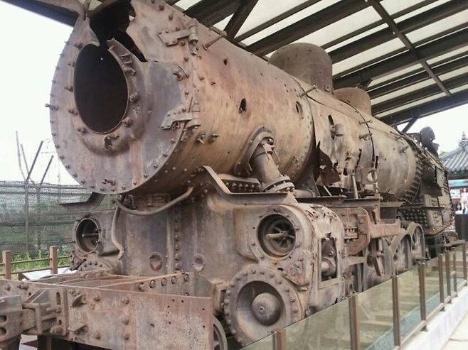 철마는 달리고 싶다