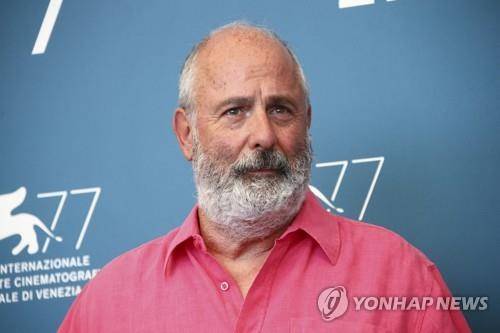 로저 미셸 감독. 사진| 연합뉴스