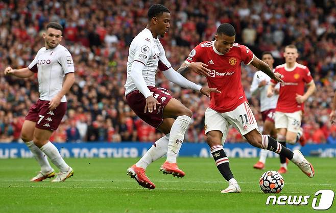 아스톤 빌라에 패한 맨체스터 유나이티드. © AFP=뉴스1