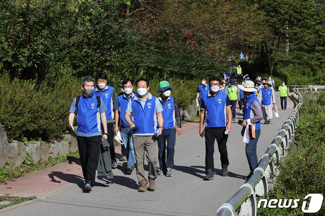 통일만보 걷기 행사.(광주동구 제공)/뉴스1 © News1