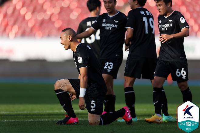 성남 마상훈의 골 세리머니. 한국프로축구연맹 제공