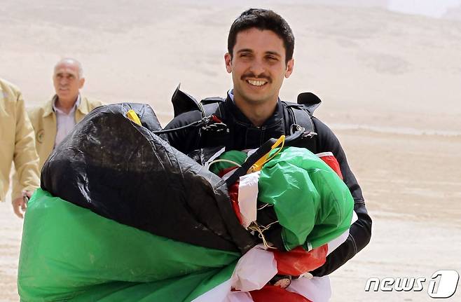 알 후세인 빈 압둘라 요르단 왕세자 당시 18세 2012.04.17 © AFP=뉴스1