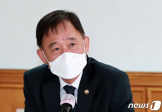 박화진 고용노동부 차관./사진=뉴스1