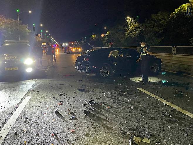 성남시 분당구 사고 현장 [경기소방재난본부 제공. 재판매 및 DB 금지]