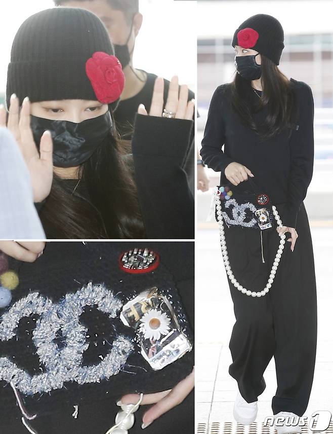 제니의 꽃을 포인트로 한 공항패션이 화제다. © News1 권현진 기자