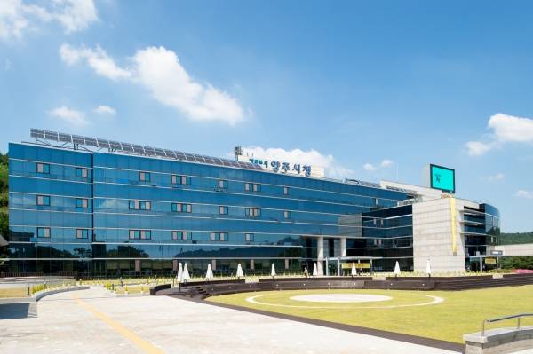 양주시가 코로나19 확산세 저지를 위한 강력한 방역대책 추진에 나섰다. / 사진제공=양주시