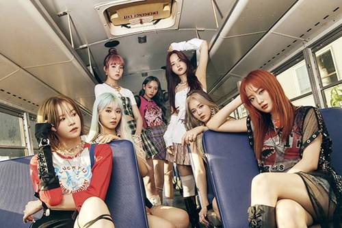 핫이슈 (HOT ISSUE)의 신곡 ‘ICONS’가 국내 음원 차트에 안착했다. 사진=S2엔터테인먼트