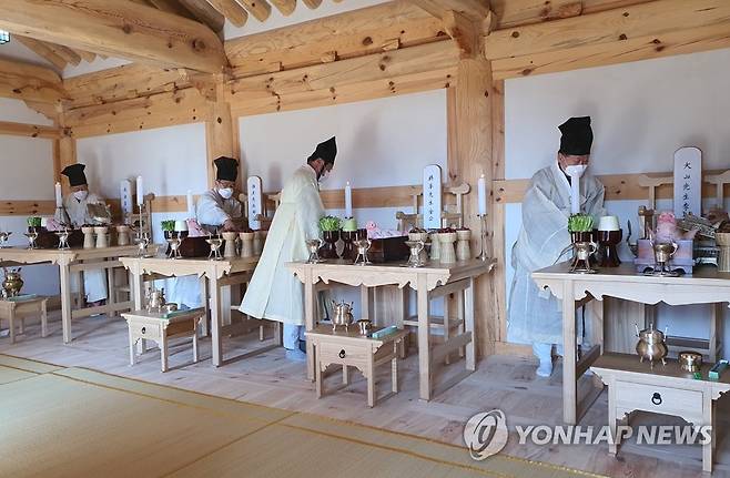 호계서원 복설 고유제 [연합뉴스 자료사진]